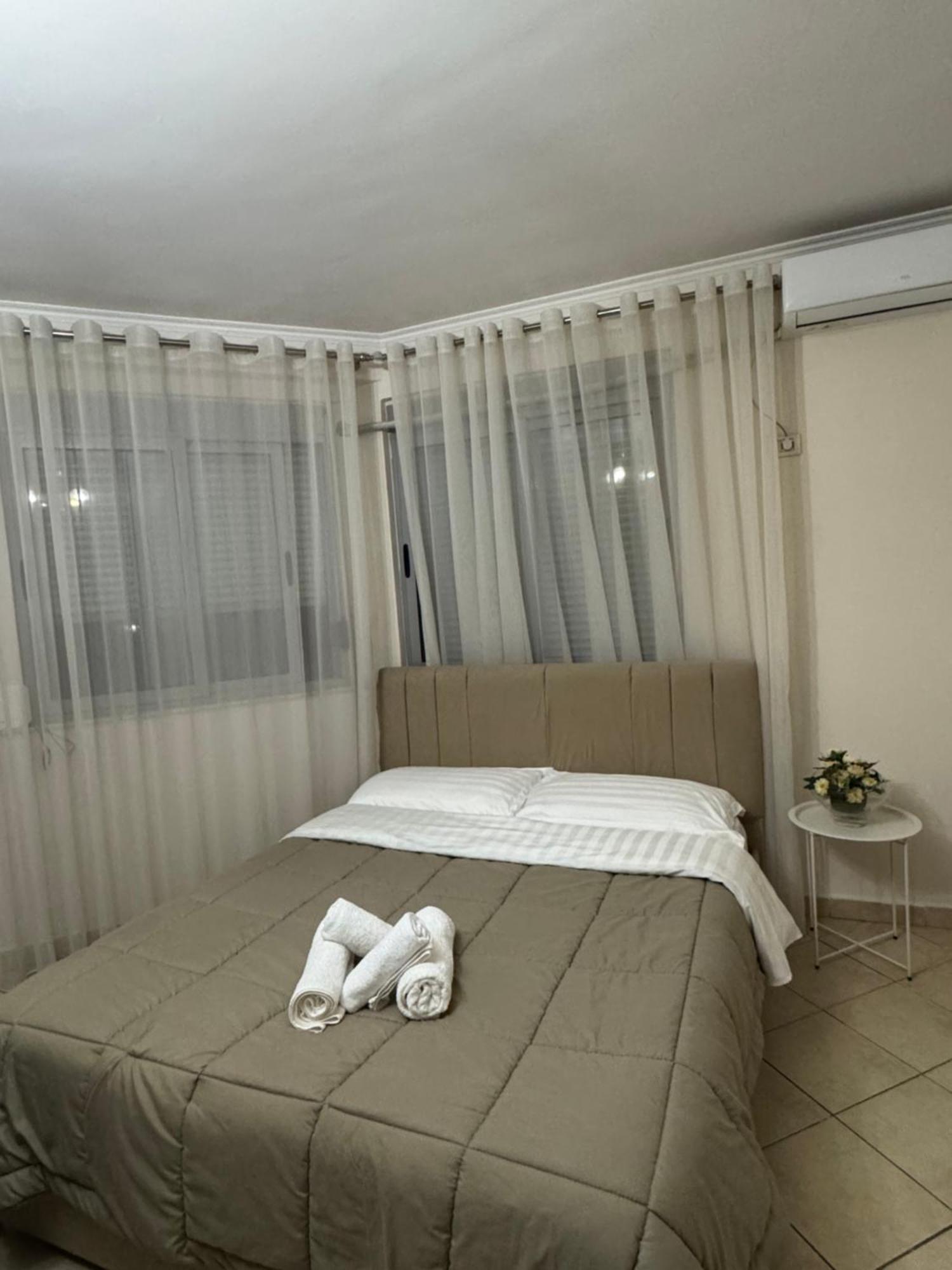 Condor Center Tirana Apartment Exterior foto